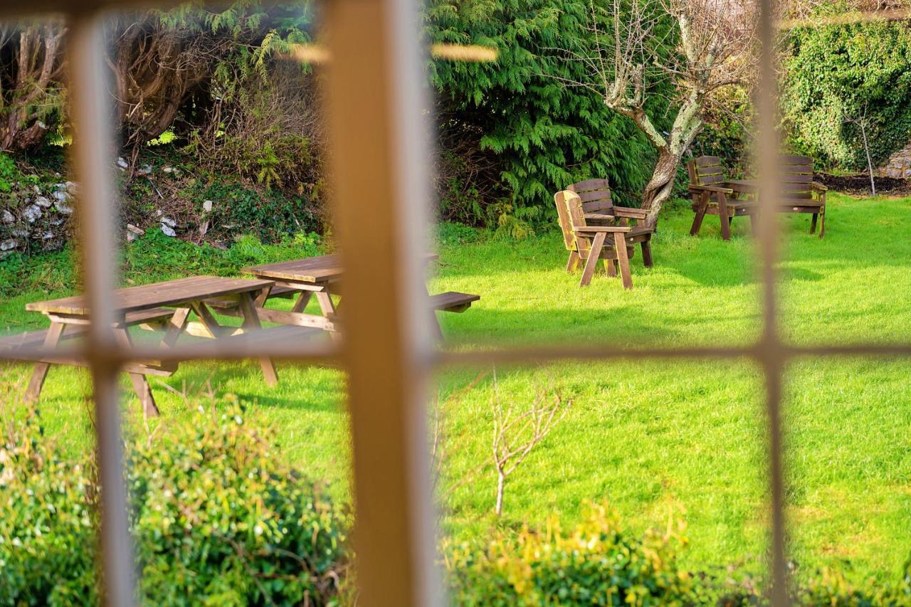 Finest Retreats - The Old Church House Inn Broadhempston 외부 사진